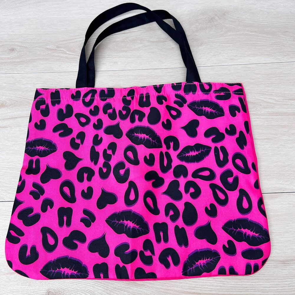 Hot Pink With Black Heart & Lips Leopard Print Y2K McBling Style Medium Tote Bag